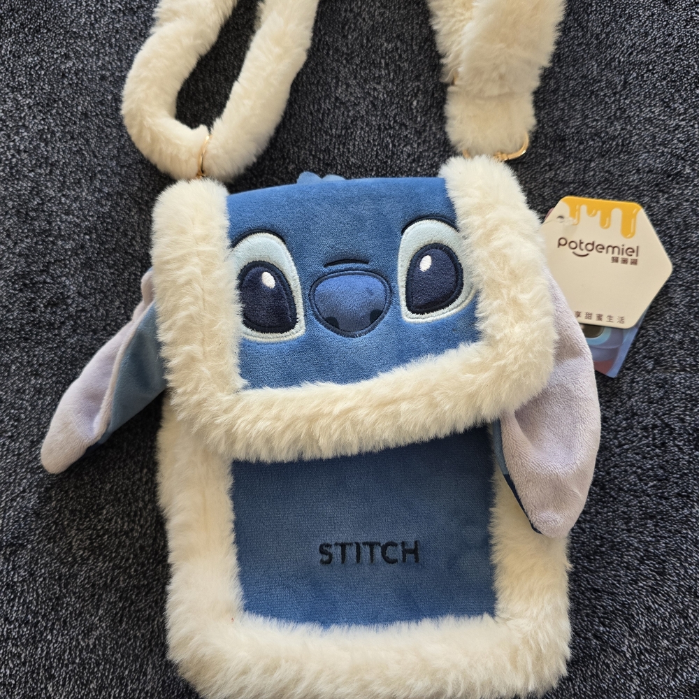 Blue and White Kids Plush Bag